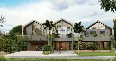 Villa 8 habitaciones con Aire acondicionado, con buen estado, con Frigorífico en Higüey, República Dominicana