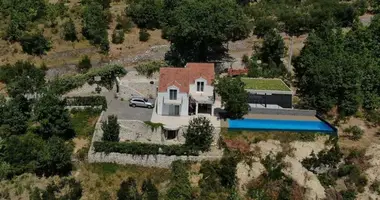Villa in Jesenice, Croatia
