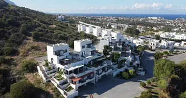 Таунхаус 4 комнаты  с балконом, с кондиционером, с видом на море в Мотидес, Северный Кипр