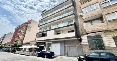 Apartamento 4 habitaciones en Torrevieja, España