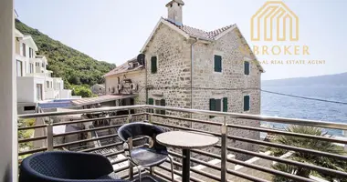 Apartamento 4 habitaciones en Donja Lastva, Montenegro