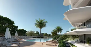 2 bedroom apartment in Estepona, Spain