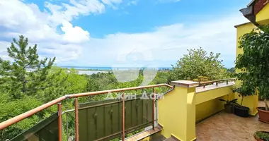 Apartamenty wielopoziomowe 4 pokoi w Burgas, Bułgaria