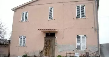 Haus 14 Zimmer in Morichella, Italien