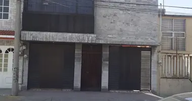 Дом 4 спальни в Ecatepec de Morelos, Мексика