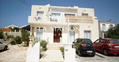 Investment 260 m² in Chloraka, Cyprus