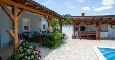 Haus 3 Schlafzimmer in Vinkuran, Kroatien