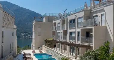 Mieszkanie 3 pokoi w Dobrota, Czarnogóra