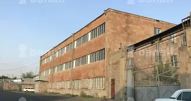 Gewerbefläche 2 200 m² in Jerewan, Armenien