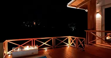 Maison 2 chambres dans Punta Gorda, Honduras