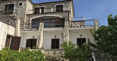 Villa 8 bedrooms in Đenovići, Montenegro