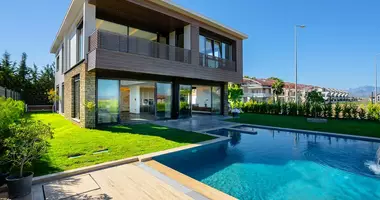 Villa 4 chambres avec Balcon, avec Climatiseur, avec parkovka dans Belek, Turquie