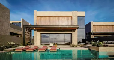 Villa 4 bedrooms in Ayia Napa, Cyprus
