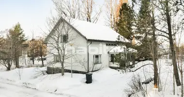 Casa 6 habitaciones en Kouvolan seutukunta, Finlandia