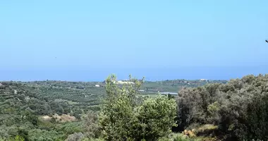 Участок земли в Viranepiskopi, Греция