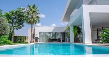 Villa 5 bedrooms with Furnitured, new building, with Air conditioner in Malaga, Spain