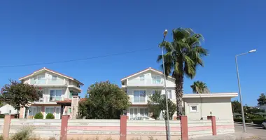 Villa 3 chambres avec Balcon, avec Climatiseur, avec parkovka dans Serik, Turquie