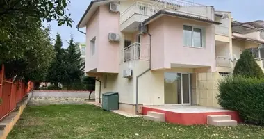 Dom 4 pokoi w Sweti Włas, Bułgaria