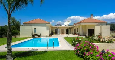Villa 4 bedrooms with Swimming pool in Pyrgos Lemesou, Cyprus