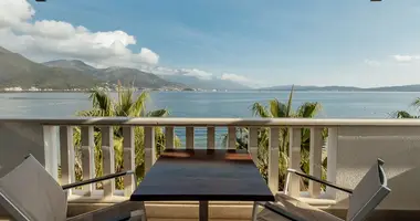 Hotel 784 m² en Bijela, Montenegro