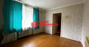 Wohnung 3 Zimmer in Viercialiski, Weißrussland