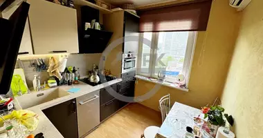 Mieszkanie 2 pokoi w Moskwa, Rosja