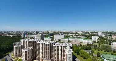 Apartamento 3 habitaciones en Minsk, Bielorrusia