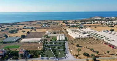 Участок земли в Аканту, Турецкая Республика Северного Кипра