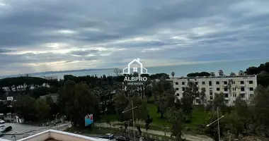 Mieszkanie 4 pokoi w Durres, Albania