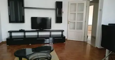 Apartamento 3 habitaciones en Montenegro