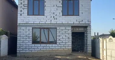 Maison 4 chambres dans Taïrove, Ukraine