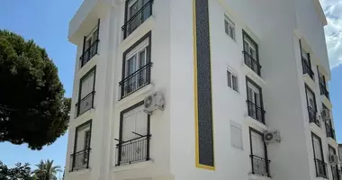 Apartamento 2 habitaciones con lift, con predostavlyaetsya VNZh, con aparcamiento seguro en Turquía