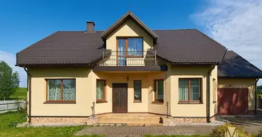 Haus in Haranski siel ski Saviet, Weißrussland