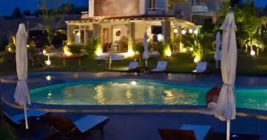 Hotel 800 m² in Municipality of Kassandra, Greece