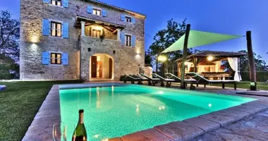 Villa 4 chambres dans Umag, Croatie