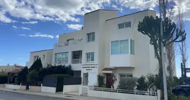 3 bedroom apartment in Yeroskipou, Cyprus