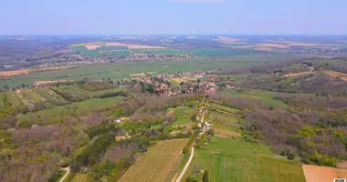 Plot of land in Kavas, Hungary