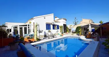 Villa 4 bedrooms with Air conditioner in Torrevieja, Spain
