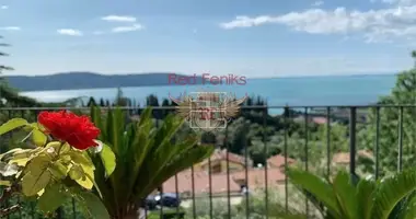 Villa 5 bedrooms in Toscolano Maderno, Italy