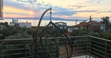 Reihenhaus 5 zimmer mit Meerblick, mit Bergblick, mit Erste Küstenlinie in Skala Kallirachis, Griechenland