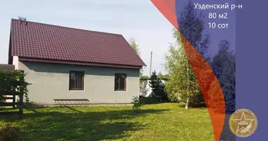 Haus in Uzdzienski siel ski Saviet, Weißrussland