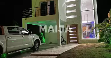 Villa 4 habitaciones con Amueblado, con Aire acondicionado, con Piscina en Batey El Soco, República Dominicana