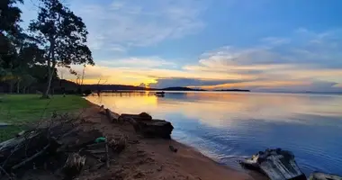 Участок земли в Kalangala, Уганда