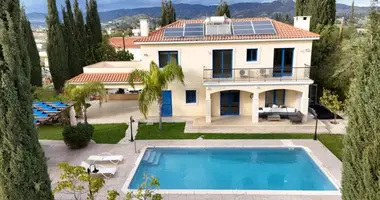 4 bedroom house in Moni, Cyprus