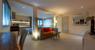 Villa 10 chambres dans Nyambu, Indonésie