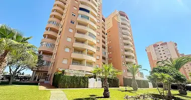 2 bedroom apartment in Dehesa de Campoamor, Spain