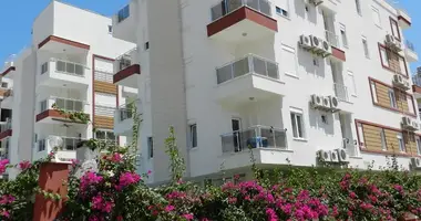 Mieszkanie 3 pokoi z detskaya ploschadka children playground, z ogrzewanie gazowe, z basseyn w Turcja