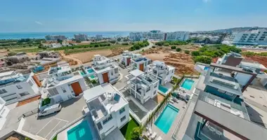 Casa 4 habitaciones en Paralimni, Chipre
