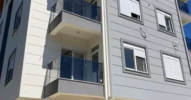 Apartamento 1 habitación con acristalamiento con cámara, con balcón, con sistema de vigilancia de seguridad en Alanya, Turquía