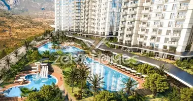 3 room apartment with parking, with swimming pool, with garden in Mahmutlar, Turkey